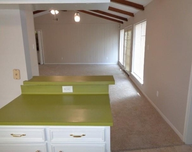 12607 Big Stone Drive - Photo Thumbnail 8