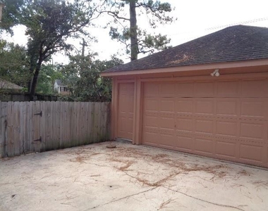 12607 Big Stone Drive - Photo Thumbnail 25