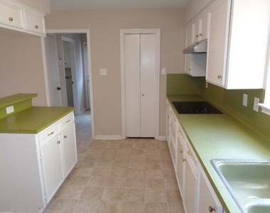 12607 Big Stone Drive - Photo Thumbnail 13