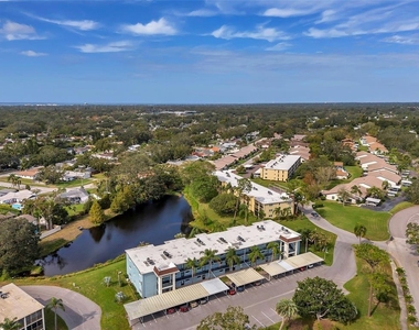 1430 Heather Ridge Blvd - Photo Thumbnail 28