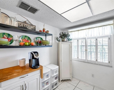 1430 Heather Ridge Blvd - Photo Thumbnail 9