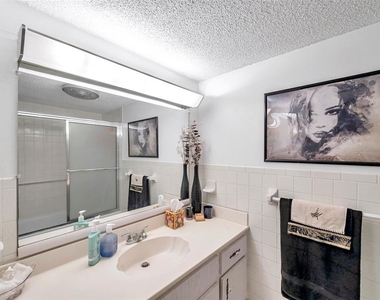 1430 Heather Ridge Blvd - Photo Thumbnail 19