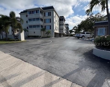 147 Bluff View Drive - Photo Thumbnail 22