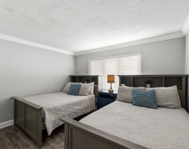 185 Brightwater Drive - Photo Thumbnail 12