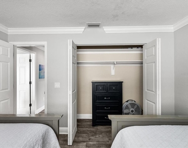 185 Brightwater Drive - Photo Thumbnail 11