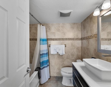 185 Brightwater Drive - Photo Thumbnail 16