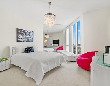 331 Cleveland Street - Photo Thumbnail 35