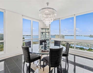 331 Cleveland Street - Photo Thumbnail 15