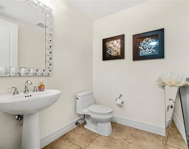 331 Cleveland Street - Photo Thumbnail 3