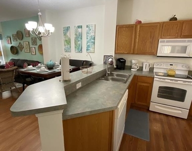 8405 Crystal Cove Loop - Photo Thumbnail 2