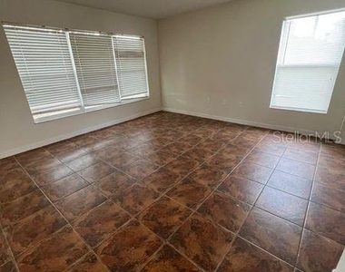 1537 Morning Star Drive - Photo Thumbnail 3
