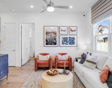 2507 Koji Street - Photo Thumbnail 4
