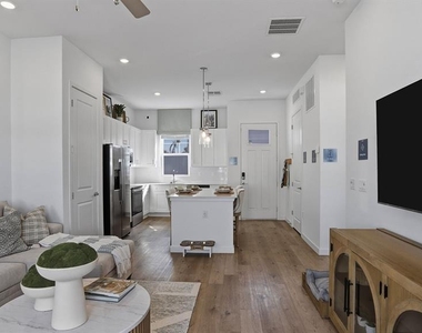 2507 Koji Street - Photo Thumbnail 8
