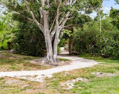 1750 Benjamin Franklin Drive - Photo Thumbnail 78