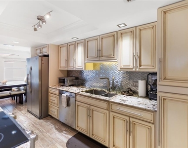 1750 Benjamin Franklin Drive - Photo Thumbnail 10