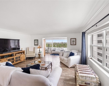 1750 Benjamin Franklin Drive - Photo Thumbnail 2