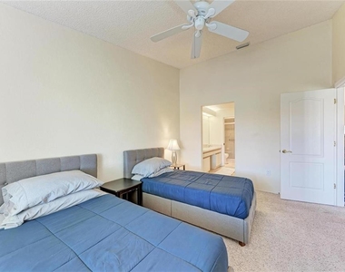 4366 Madeira Court - Photo Thumbnail 15