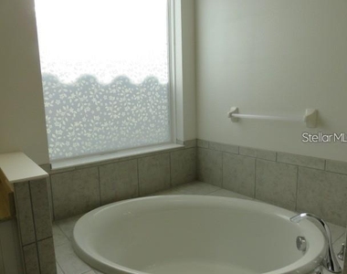 6915 Indus Valley Circle - Photo Thumbnail 13