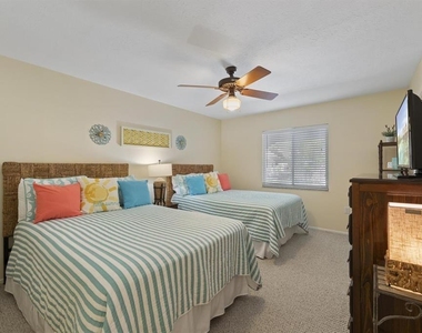 1895 Buccaneer Circle - Photo Thumbnail 15