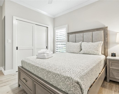 1234 15th Street - Photo Thumbnail 18
