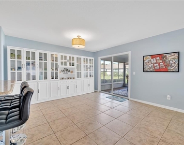 2401 Riverbluff Parkway - Photo Thumbnail 28