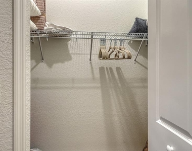 17500 Opal Sand Drive - Photo Thumbnail 32