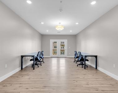 104 Episcopal Road - Photo Thumbnail 25