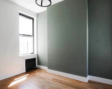 344 Marion Street - Photo Thumbnail 3
