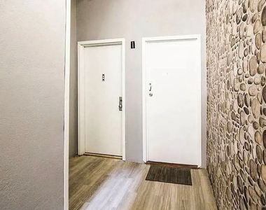 344 Marion Street - Photo Thumbnail 5