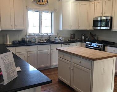 32 N Potter Avenue - Photo Thumbnail 5