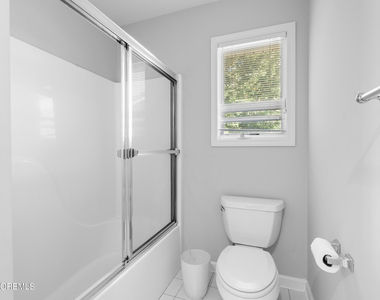 230 Norwood Avenue - Photo Thumbnail 25