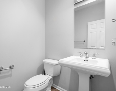 230 Norwood Avenue - Photo Thumbnail 18
