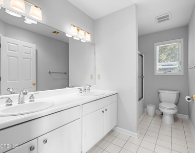 230 Norwood Avenue - Photo Thumbnail 24