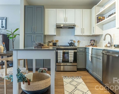 6408 Providence Farm Lane - Photo Thumbnail 26