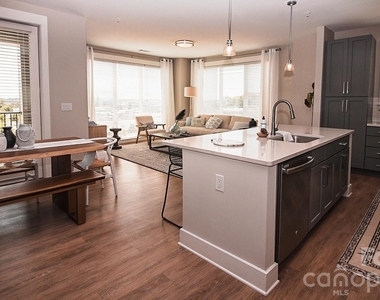 6408 Providence Farm Lane - Photo Thumbnail 12