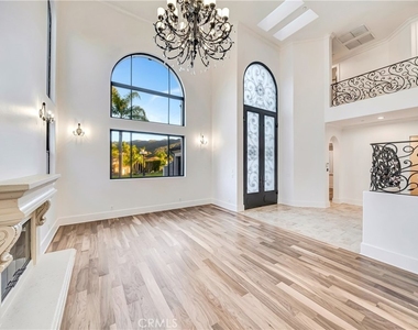 4165 Elm View Drive - Photo Thumbnail 8