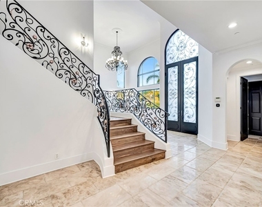 4165 Elm View Drive - Photo Thumbnail 3