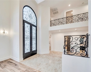 4165 Elm View Drive - Photo Thumbnail 5