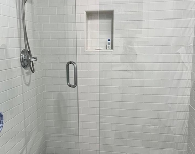 8263 Camino Del Oro - Photo Thumbnail 21