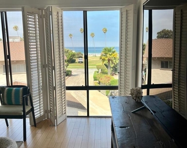 8263 Camino Del Oro - Photo Thumbnail 4