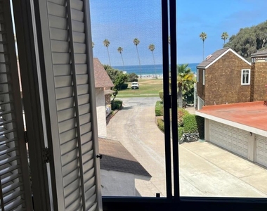 8263 Camino Del Oro - Photo Thumbnail 16