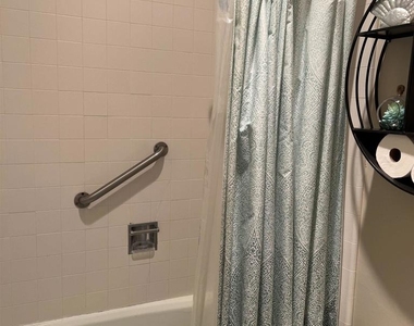 8263 Camino Del Oro - Photo Thumbnail 10