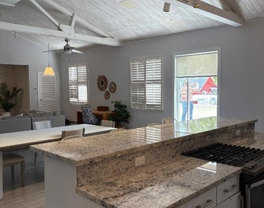 419 E Atlantic Avenue - Photo Thumbnail 2