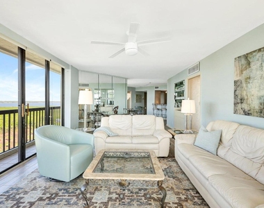 9500 S Ocean Drive - Photo Thumbnail 20