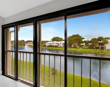 7898 Eastlake Drive - Photo Thumbnail 17