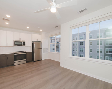 3 Westchester Park Drive - Photo Thumbnail 25