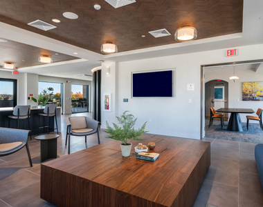 200 Quannapowitt Parkway - Photo Thumbnail 36