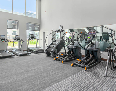 20 Corporate Drive - Photo Thumbnail 35