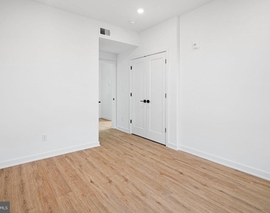 701 Cecil B Moore Avenue - Photo Thumbnail 12