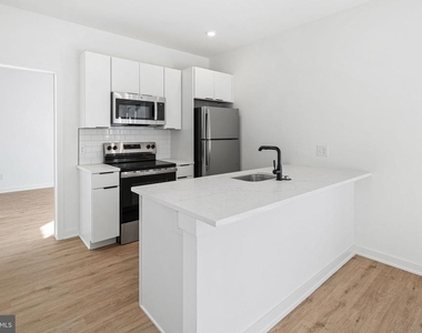 701 Cecil B Moore Avenue - Photo Thumbnail 4